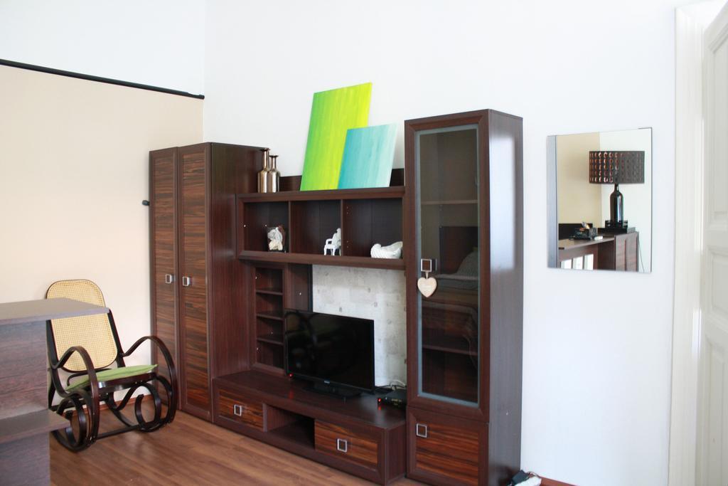 Art Dream Apartment Boedapest Buitenkant foto