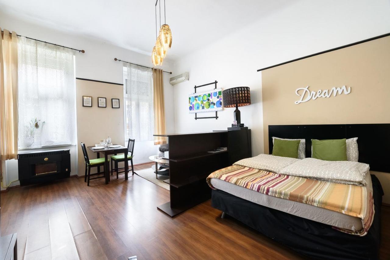Art Dream Apartment Boedapest Buitenkant foto