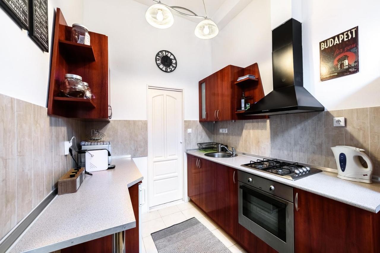 Art Dream Apartment Boedapest Buitenkant foto
